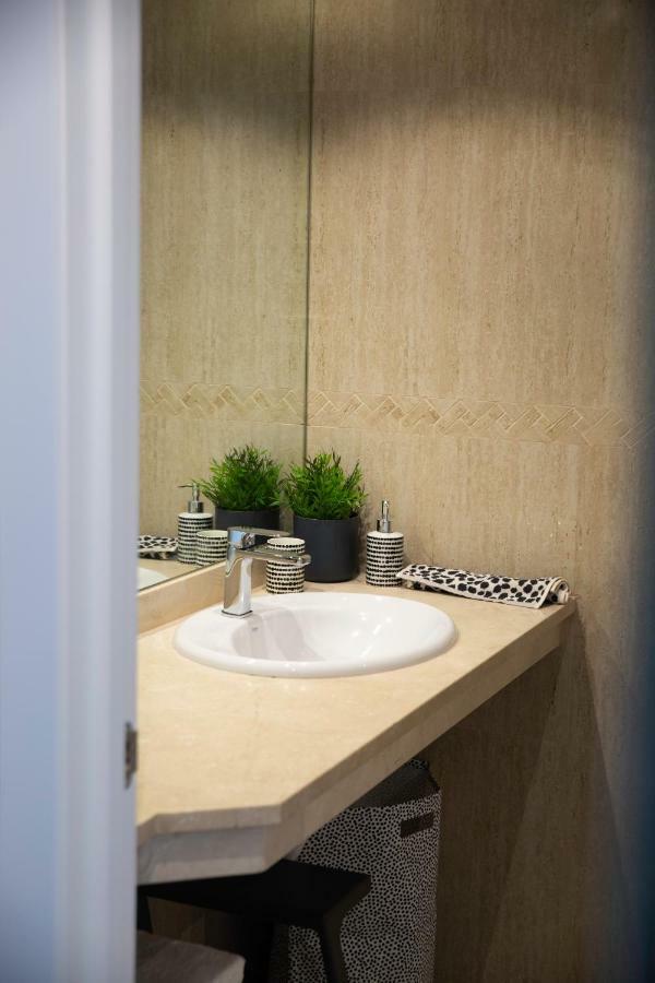 Home2Book Stunning&Design Apartment Santa Cruz Bagian luar foto